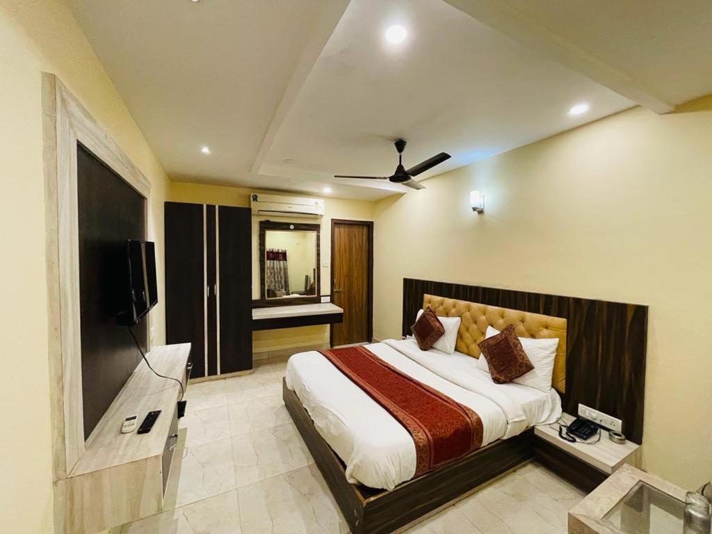 Hotel Augusto 瓦拉纳西 外观 照片